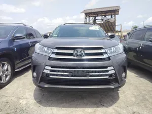 Toyota Highlander 2018 Gray