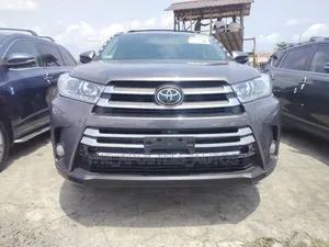 Toyota Highlander 2018 Gray