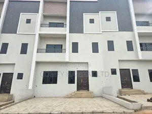 4bdrm Townhouse/Terrace In Dakwo District For Sale