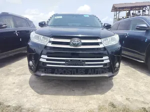 Toyota Highlander Limited 2019 Black