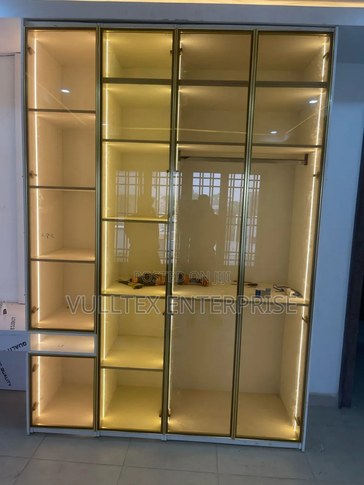 Plain. Glass. Wardrobe Doors
