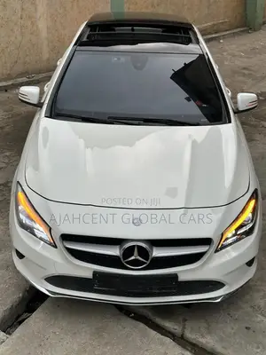 Mercedes-Benz CLA-Class CLA 250 4MATIC Sedan 2017 White