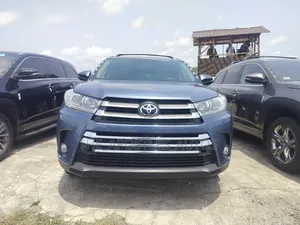 Toyota Highlander 2016 Blue