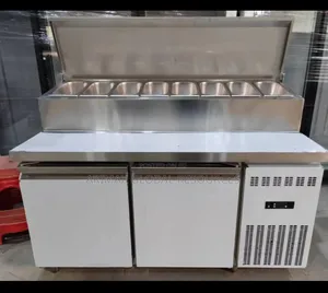 Salad Bar With Undercounter Refrigerator
