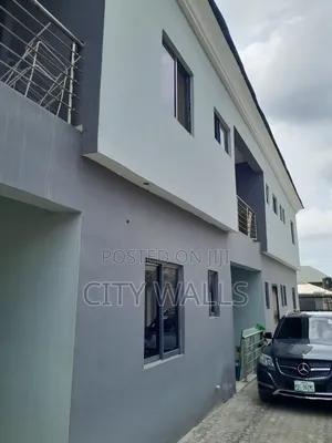 2bdrm Block of Flats in Seaside Estate, Badore for rent