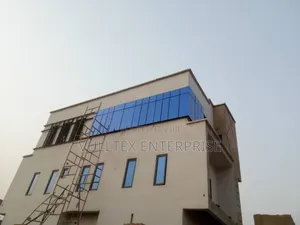 Horizontal Curtain Wall