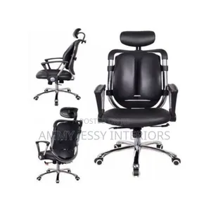 Standard Kidney Chair