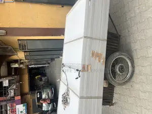 555w Jinko Solar Panel