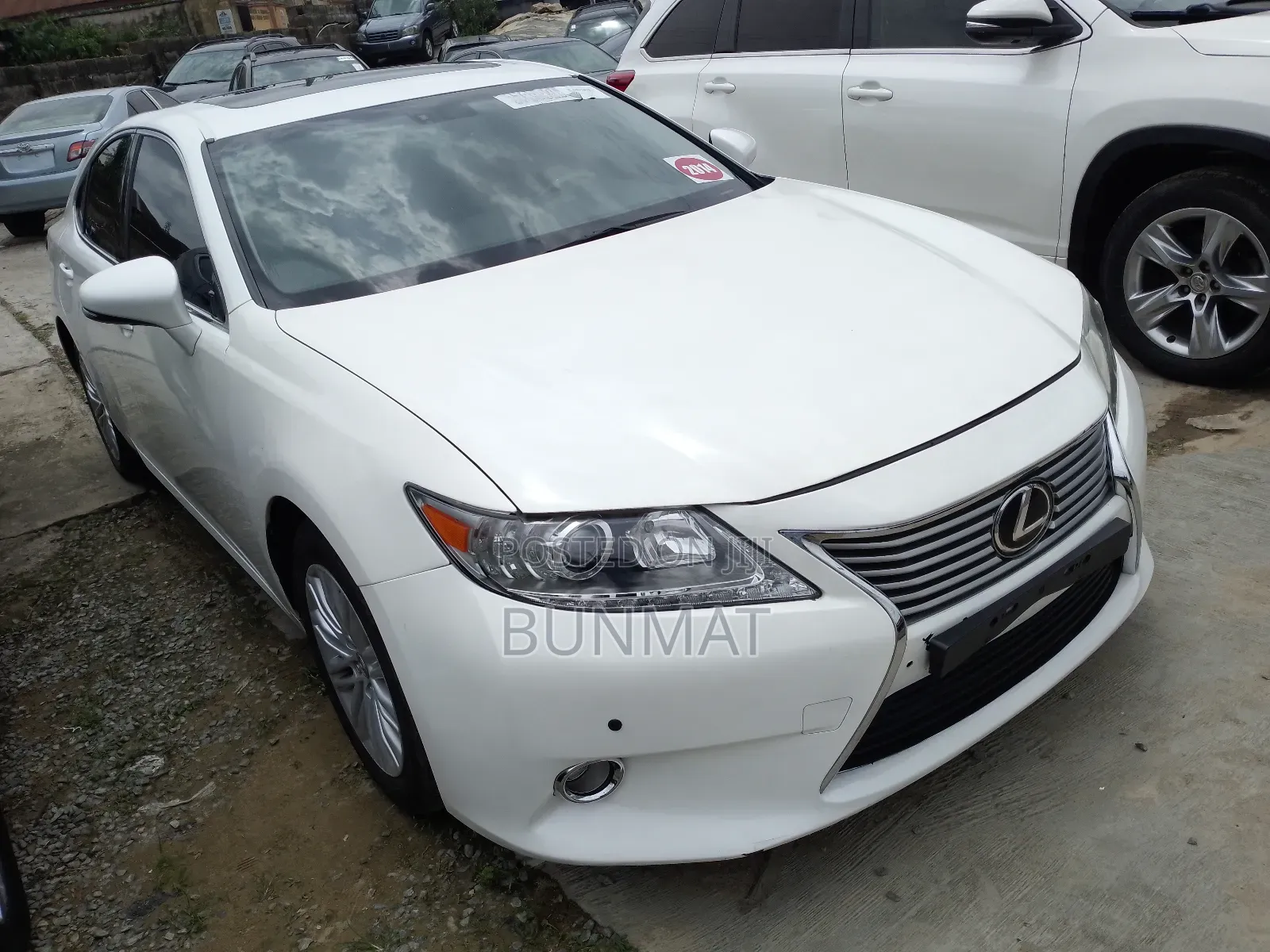 Lexus ES 350 FWD 2014 White