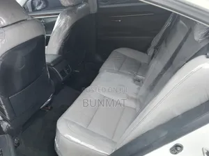 Lexus ES 350 FWD 2014 White