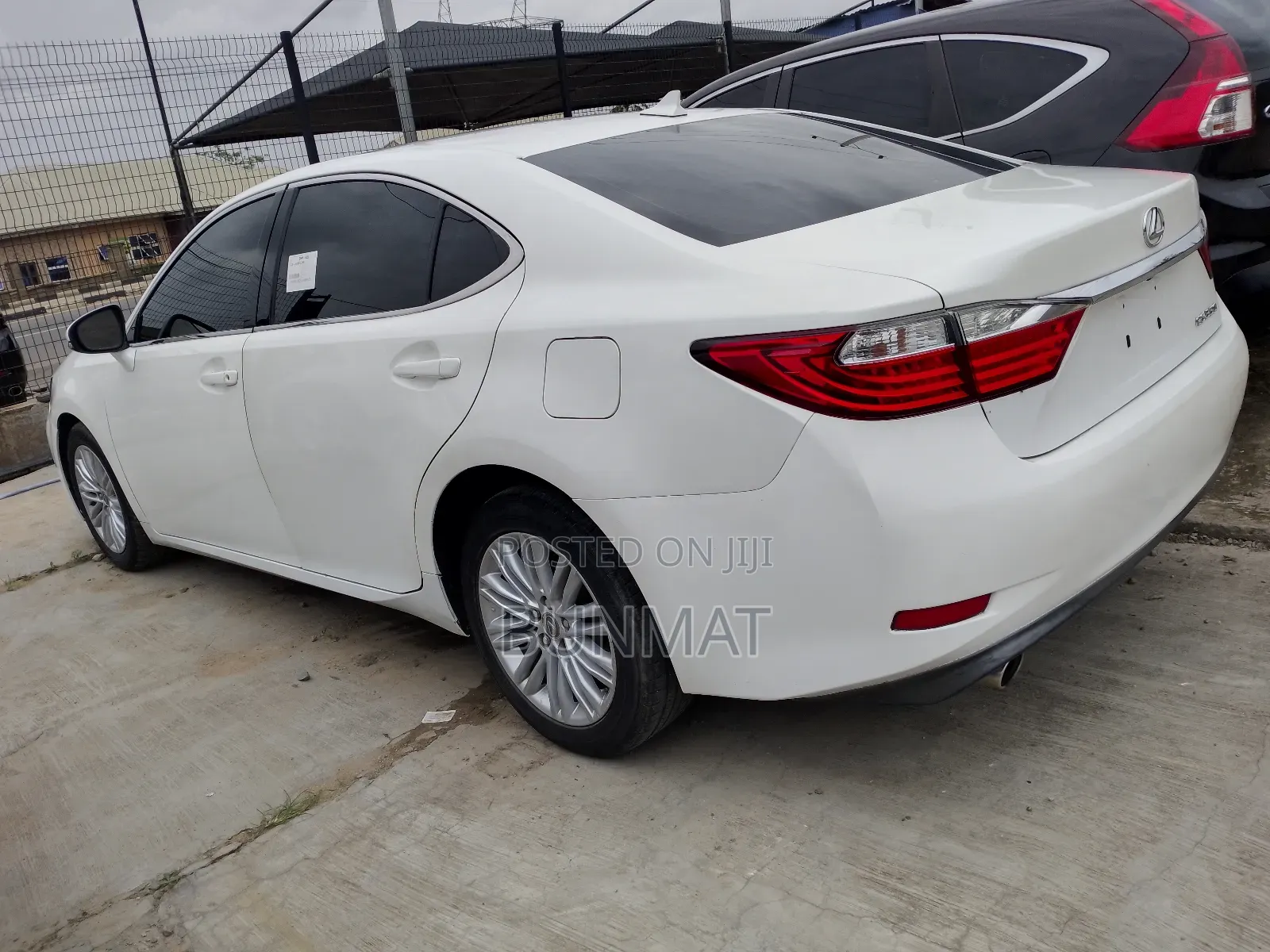 Lexus ES 350 FWD 2014 White