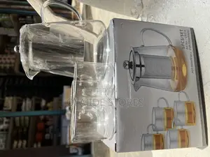 Borosilicate Glass Tea Pot With 4 Cups