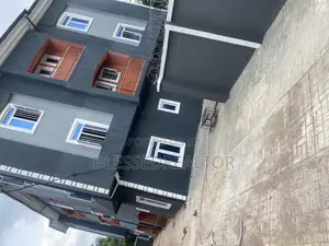 2bdrm Block of Flats in Toronto Mcc, Owerri for rent