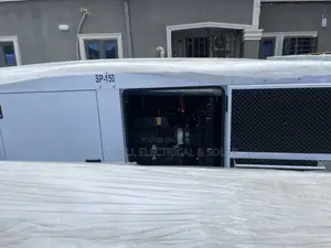 Brilliant England Perkins Soundproof Diesel Generator 150kva