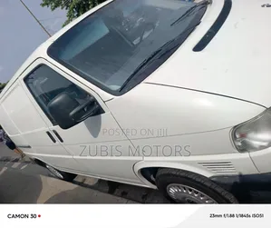 Volkswagen Transporter 2004 White
