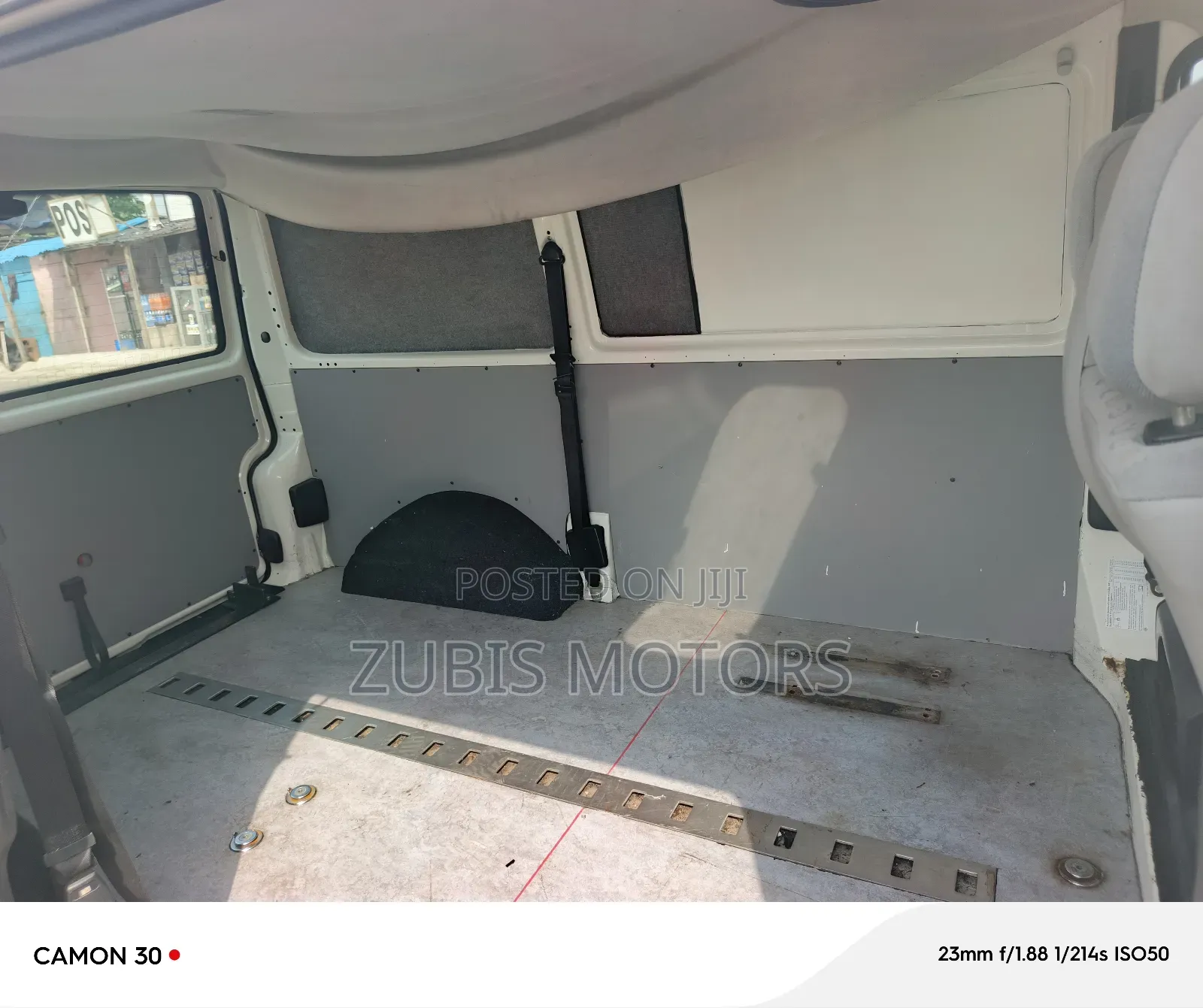 Volkswagen Transporter 2004 White