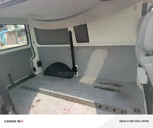 Volkswagen Transporter 2004 White