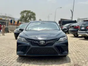 Toyota Camry 2018 Black