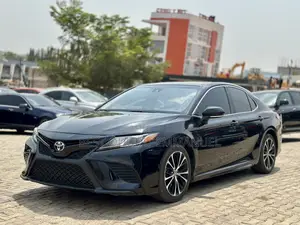 Toyota Camry 2018 Black