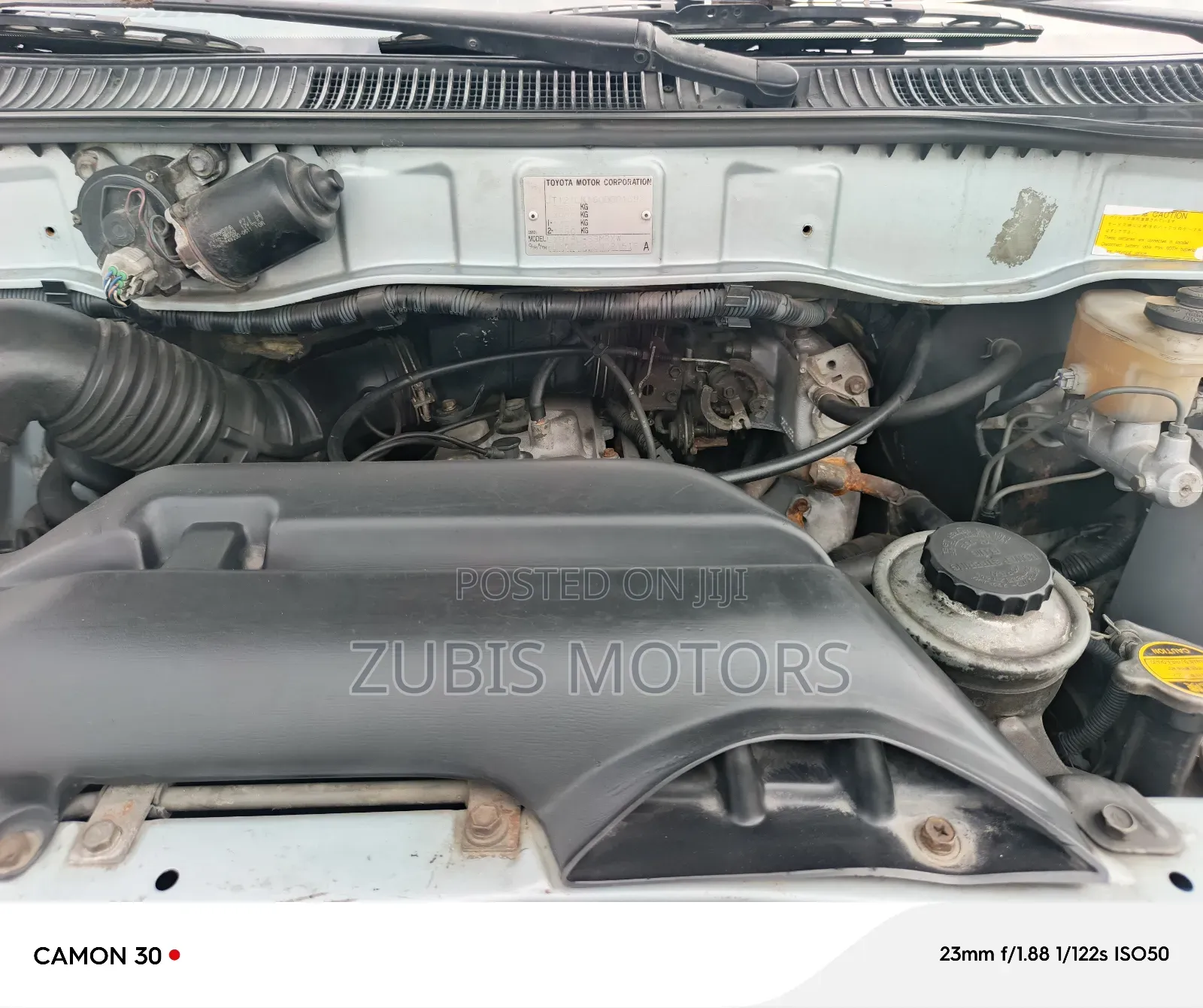 Toyota HiAce 2004 Green