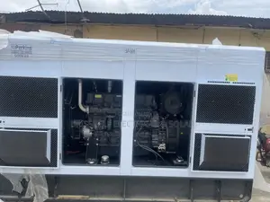 Brilliant England Perkins Soundproof Diesel Generator 500kva