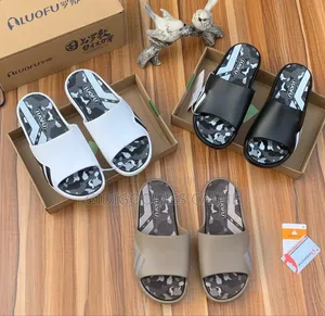 Photo - Luofu Slippers/Slides