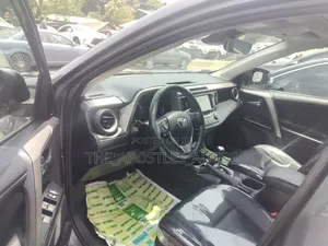 Toyota RAV4 2018 Gray