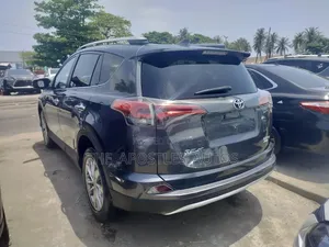 Toyota RAV4 2018 Gray