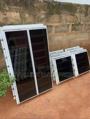 White Aluminum Profile Frameless Window