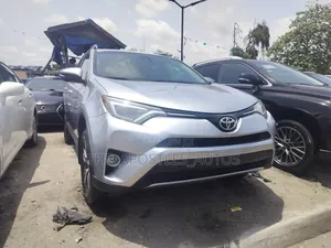 Toyota RAV4 2018 Silver