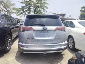 Toyota RAV4 2018 Silver