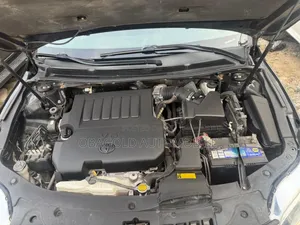 Toyota Avalon XLE Premium Sedan FWD (3.5L 6cyl 6A) 2013 Black