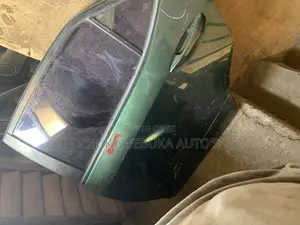 Back Door Corolla 2017