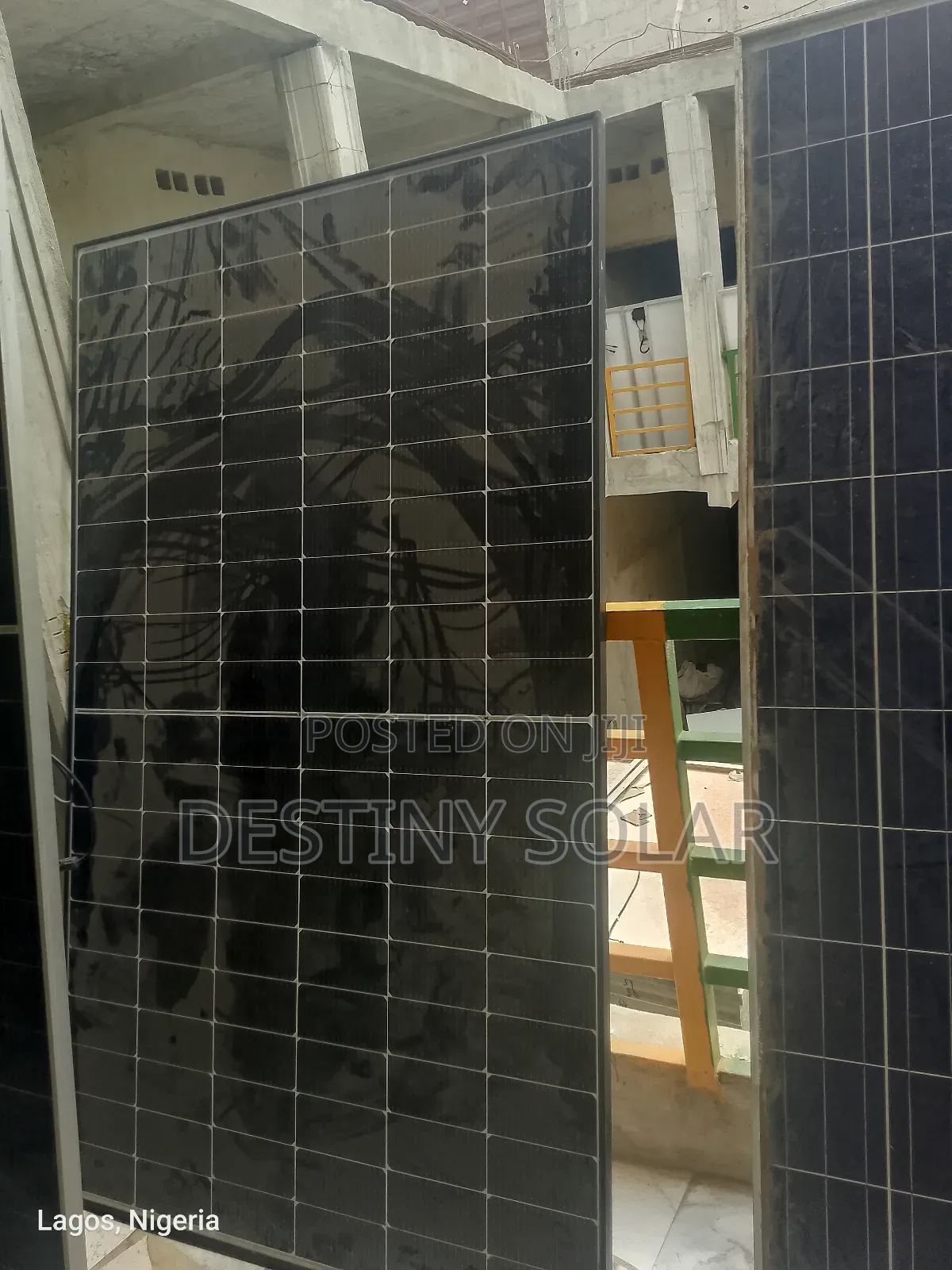 450watts Solar Panel Canadian Used Like New One