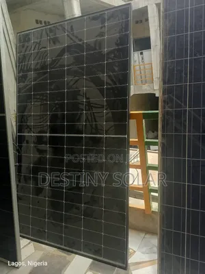 450watts Solar Panel Canadian Used Like New One