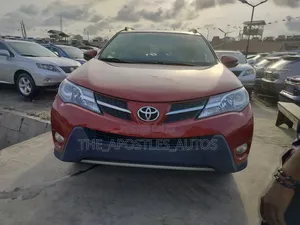 Toyota RAV4 2013 Red
