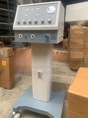 Medi-Rock- Icu Ventilator