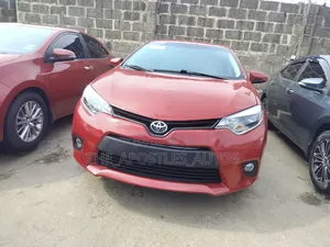Toyota Corolla 2016 Red