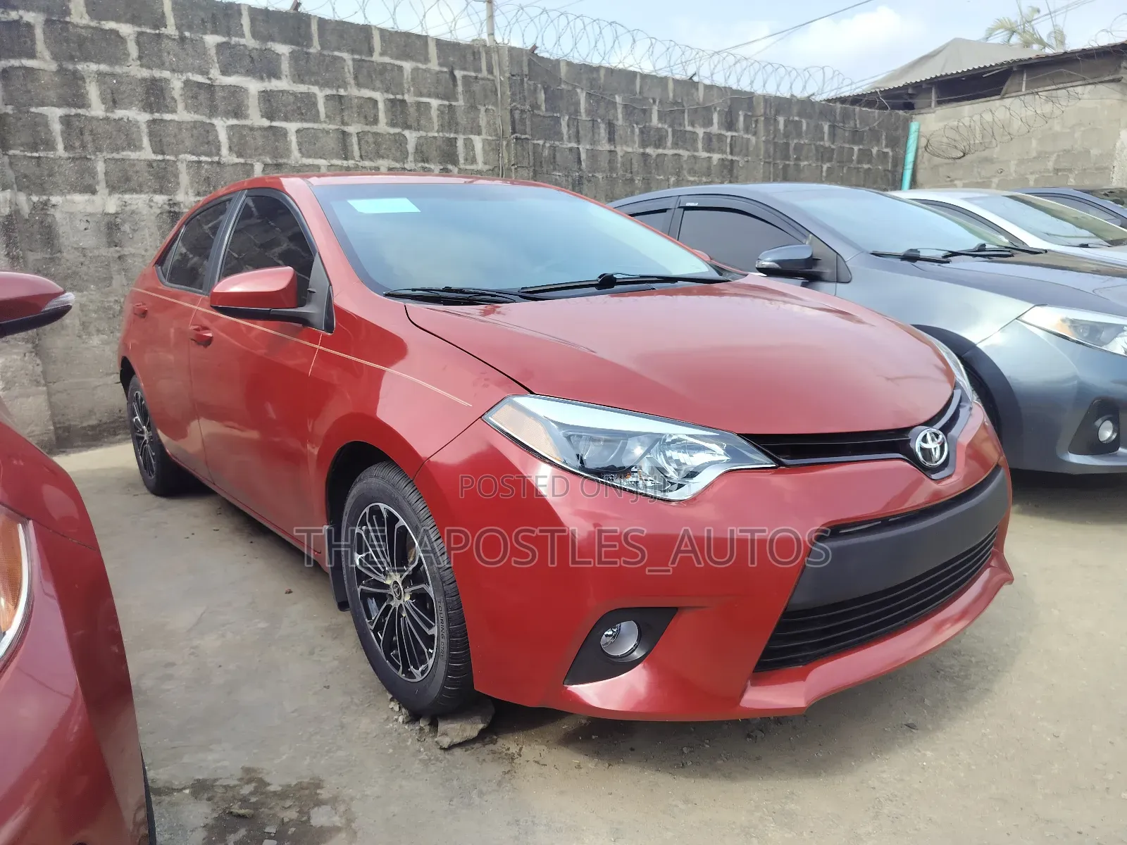 Toyota Corolla 2016 Red