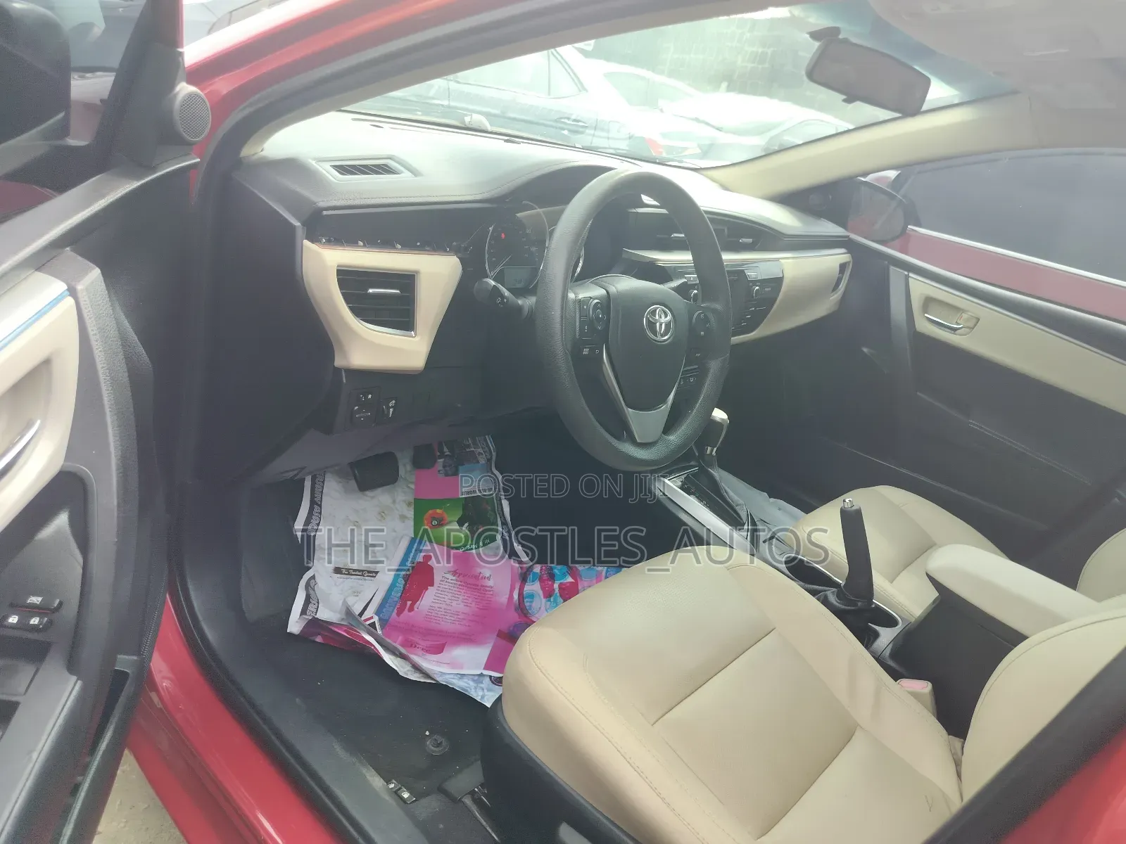 Toyota Corolla 2016 Red