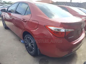 Toyota Corolla 2016 Red