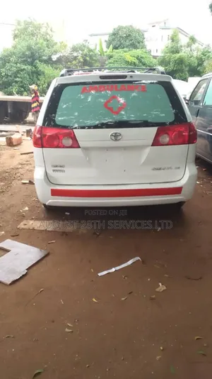 Toyota Sienna XLE Limited 2008 White