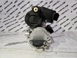 Photo - Gle350 Air Suspension Compressor Airmatic Pump