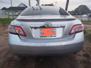 Photo - Toyota Camry 2008 Silver