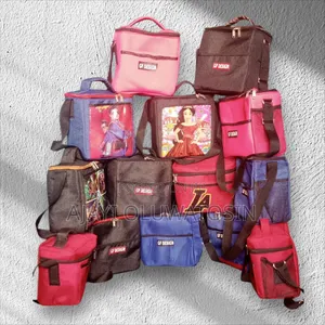 Lunch Bags in Wholesales