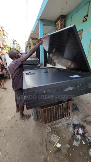 450w Longi All Black Panel