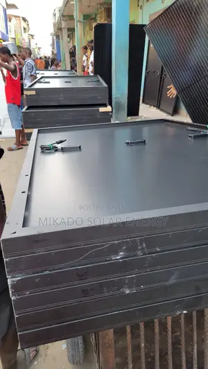 450w Longi All Black Panel