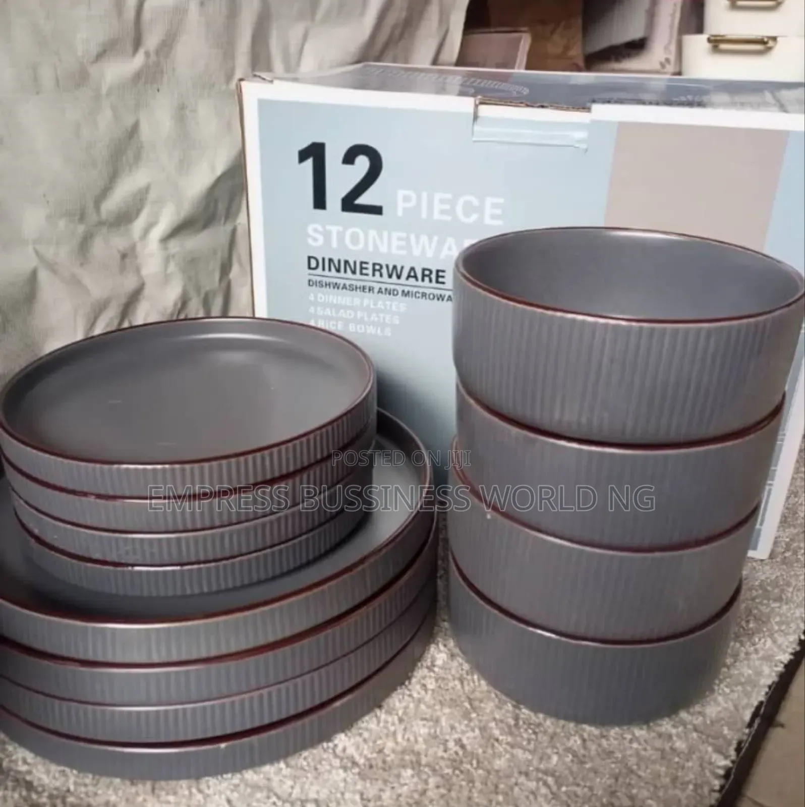 12 Pieces Stone Dinner Wares