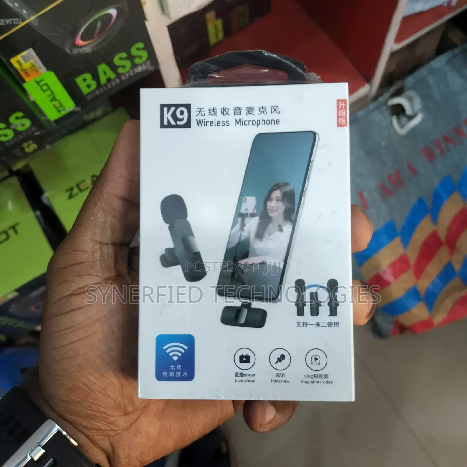  Wireless Microphone