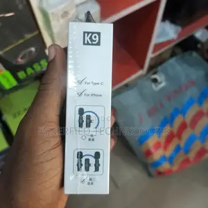  Wireless Microphone